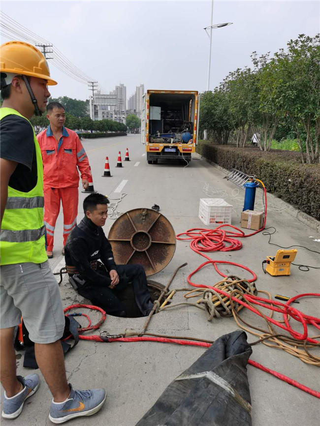上甘岭翻衬法管道修复技术主要工序